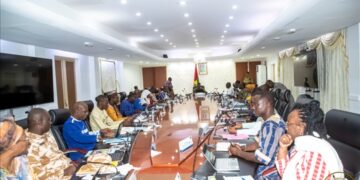Révision constitutionnelle au Burkina Faso : Évolution majeure des institutions et des langues officielles