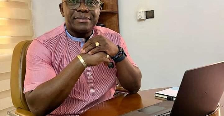 Rémy Fulgence Dandjinou, ancien ministre de la communication